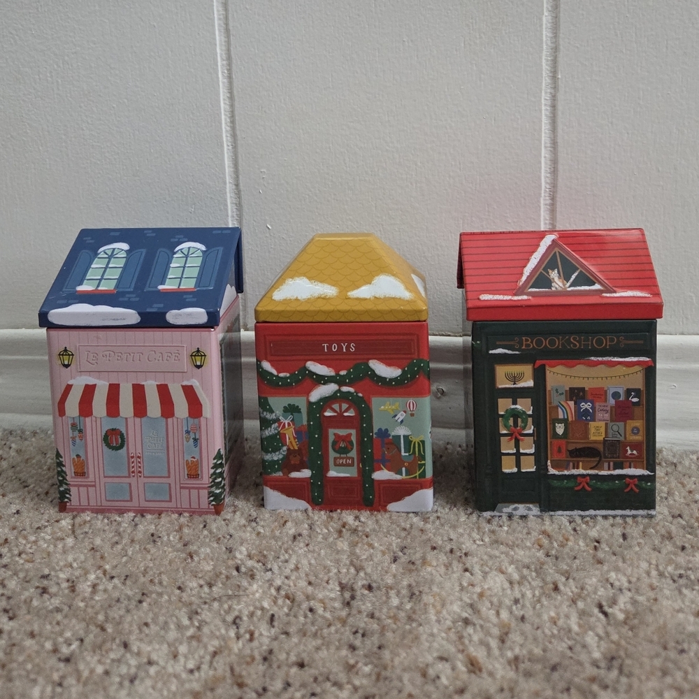 3 Candles From Barnes & Noble Paper Source